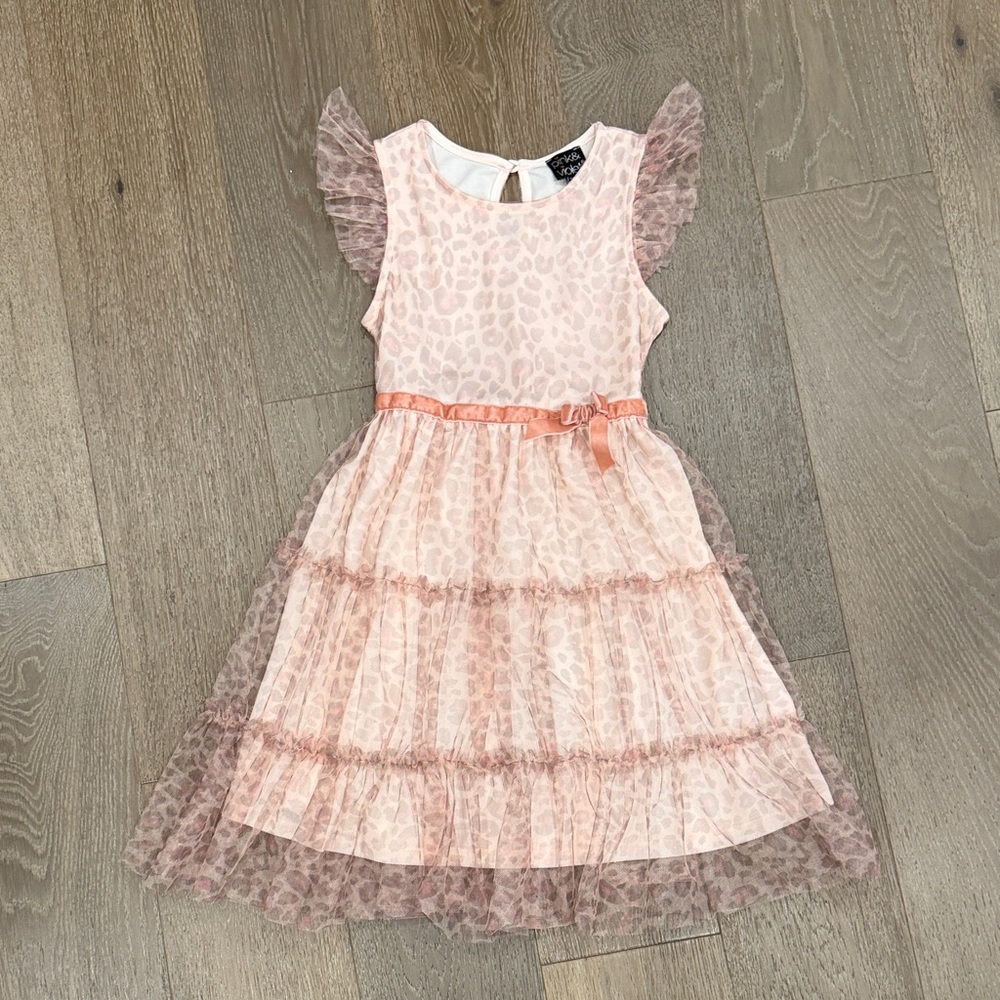 Pink & Violet pink leopard dress. Size: 6X. Gently Used.